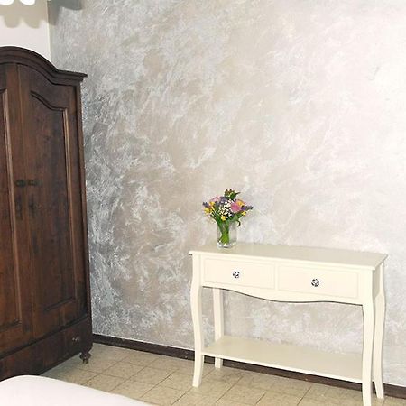Viareggio Seaside Apartment Private Parking Exterior photo