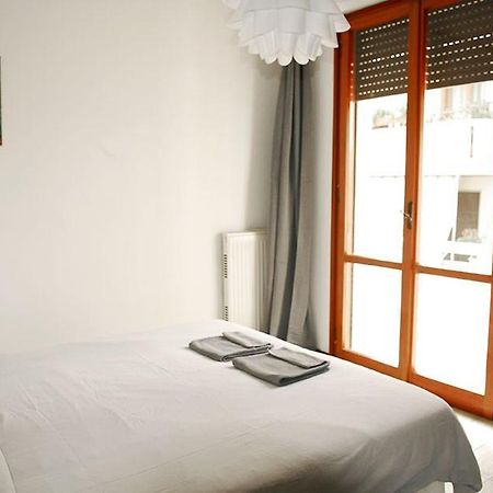 Viareggio Seaside Apartment Private Parking Exterior photo